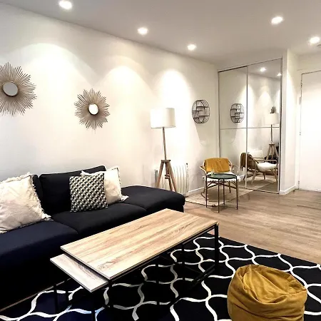 Goodguest-apartment Montorgueil-4pax Bail Mobilite *