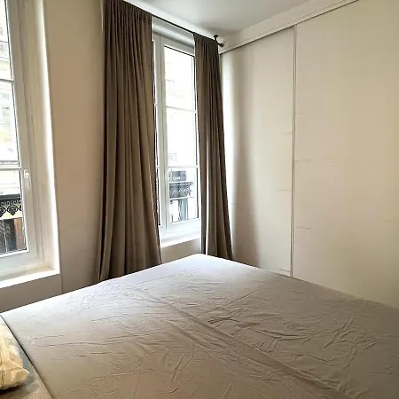 Goodguest-apartment Montorgueil-4pax Bail Mobilite *